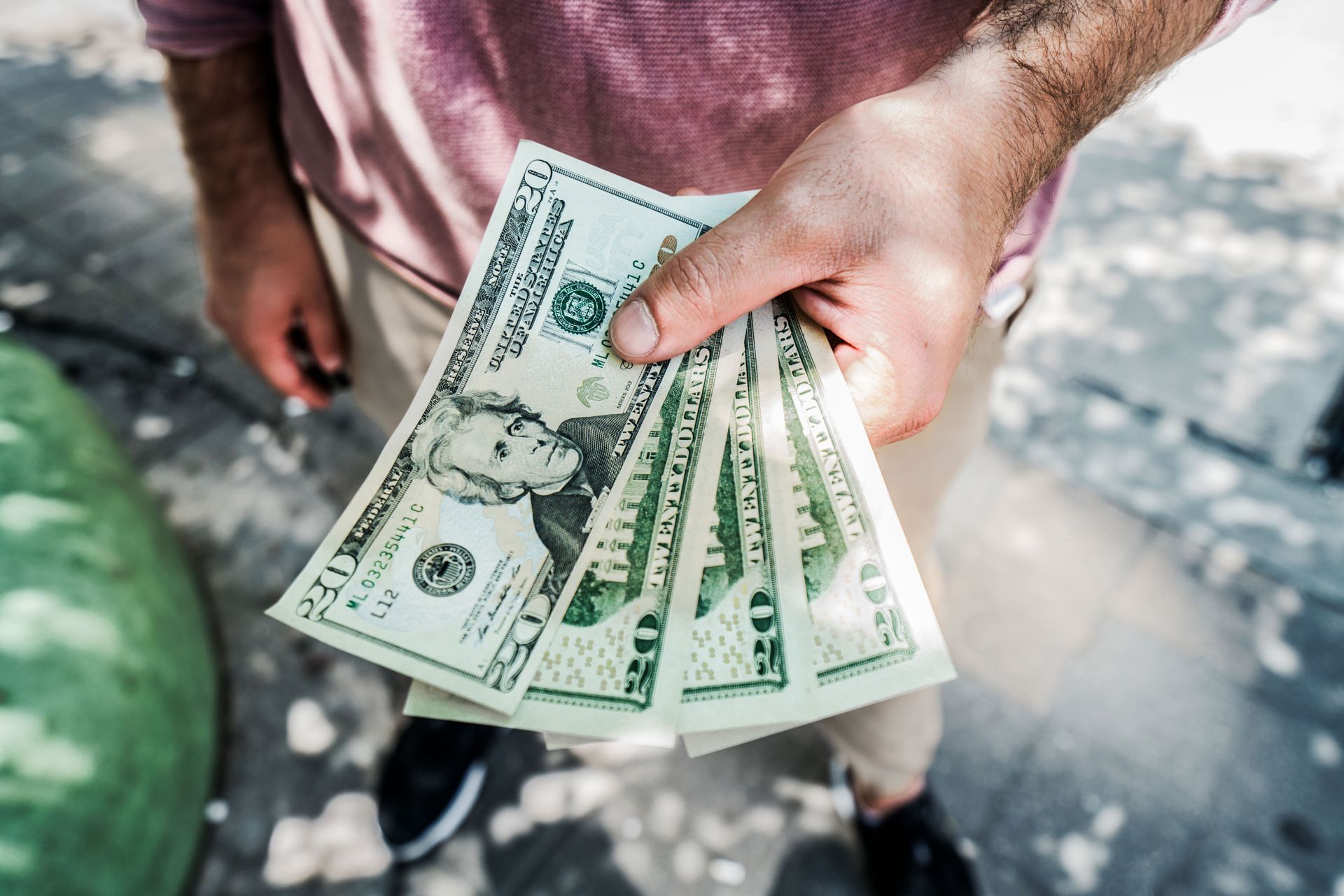 Clarity That Builds Trust: The Role of Transparency in Business Banking Relationships