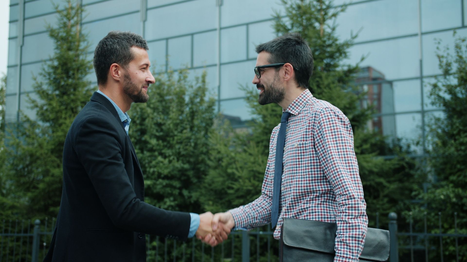 6 Reasons Why Trust Defines the Relationship Between a Bank and Its Customers